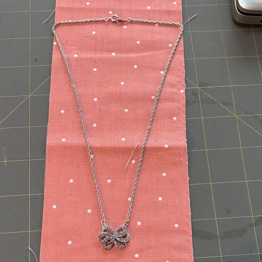 80s vintage Avon bow necklace, marcasite